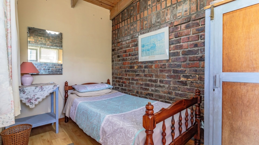 4 Bedroom Property for Sale in Bettys Bay Western Cape